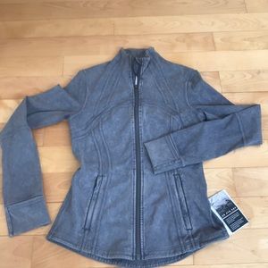 Lululemon define jacket size 6.